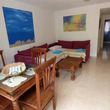 Апартаменты Oasis Tamarindo Aj