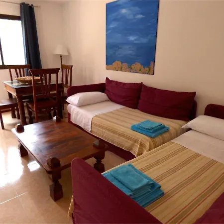 Апартаменты Oasis Tamarindo Aj Коральео
